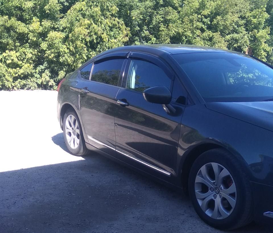 Дефлекторы Cobra Tuning для окон Citroen C5 II седан 2008-2017. Артикул C40508