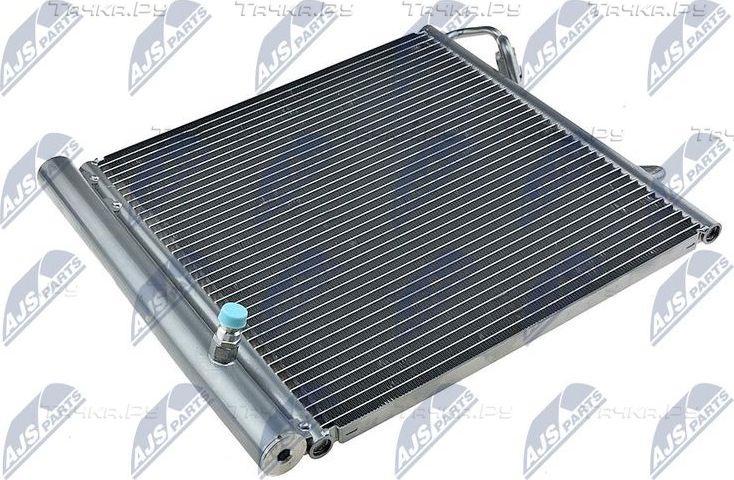 Радиатор кондиционера (конденсатор) NTY для Smart Fortwo I (W450) 1998-2007. Артикул CCS-ME-032