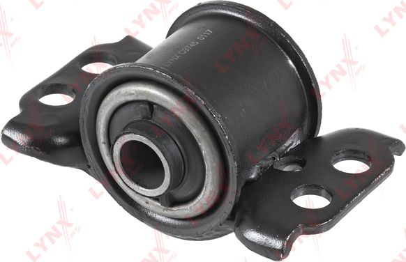 Сайлентблок переднего рычага подвески LYNXauto. Артикул C9745