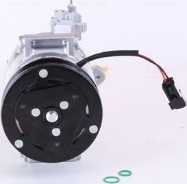 Компрессор кондиционера Nissens ** FIRST FIT ** для Ford B-MAX 2012-2018. Артикул 890758