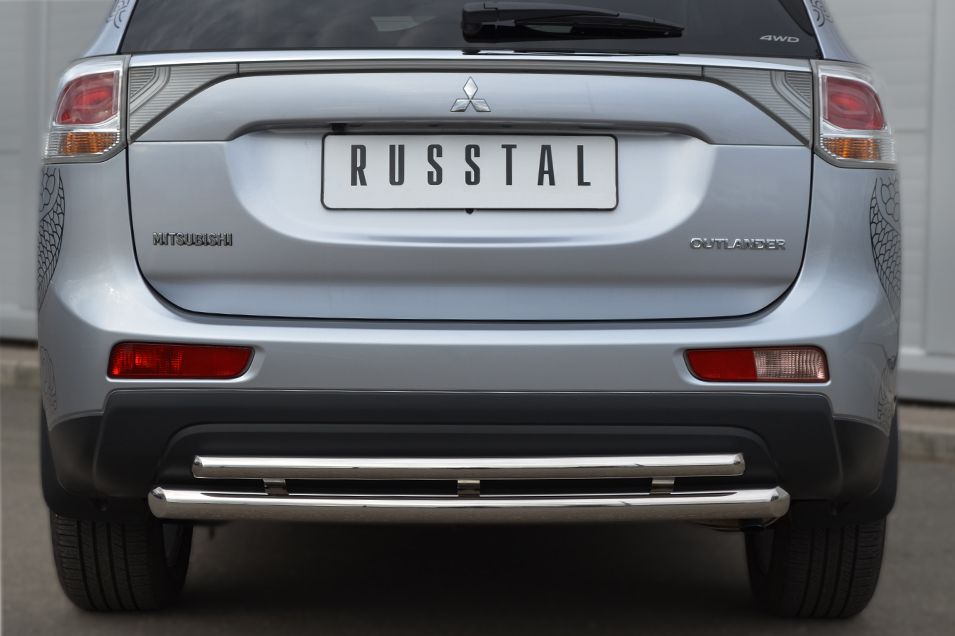 Защита RusStal заднего бампера d63/42 (дуга) для Mitsubishi Outlander III 2012-2014. Артикул MRZ-001057