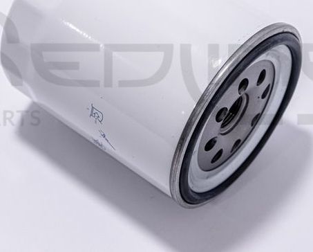 Масляный фильтр RED Line. Артикул 38IZ008