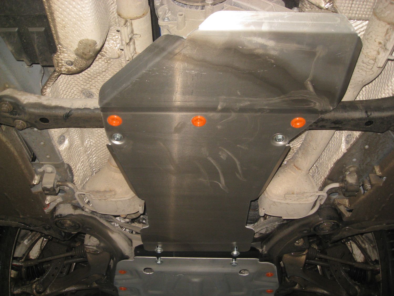 Защита алюминиевая Alfeco для КПП Porsche Cayenne II рестайлинг 2014-2017. Артикул ALF.50.03al