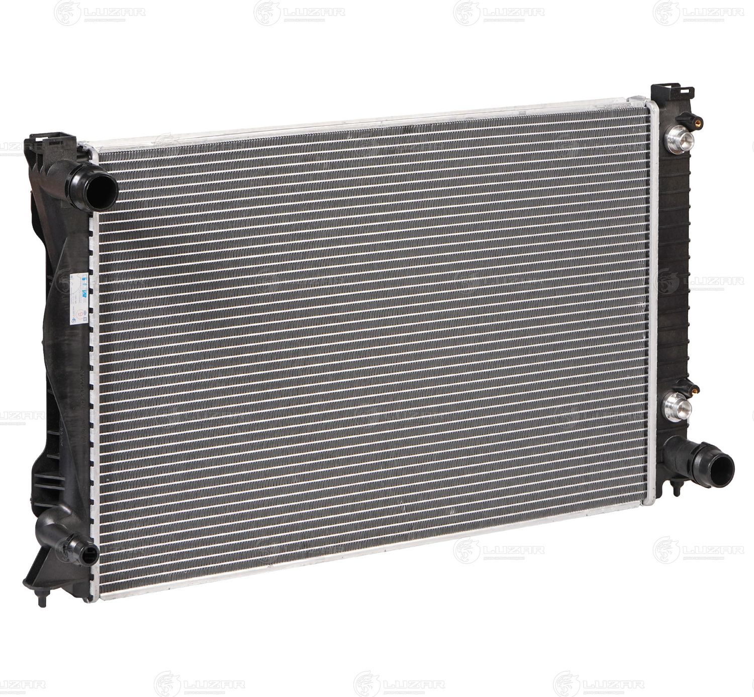 Радиатор охлаждения двигателя Luzar. Артикул LRc 1811