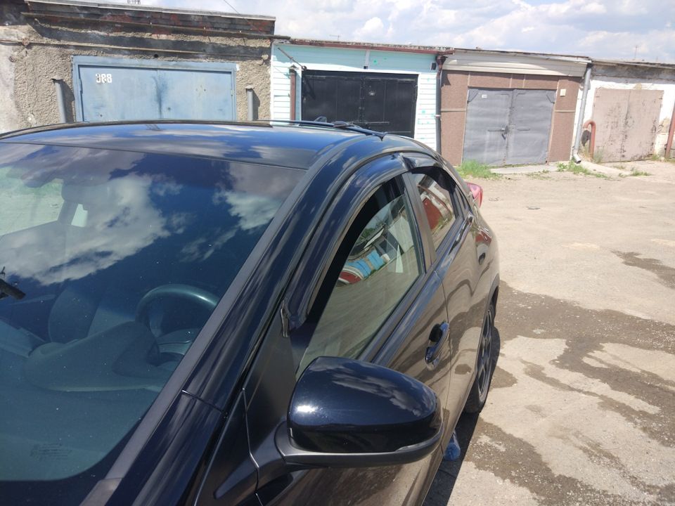 Дефлекторы SIM для окон Honda Civic IX хэтчбек 2011-2017. Артикул SHOCIV1232