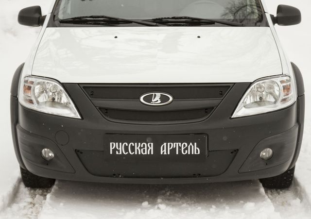 Зимняя заглушка (утеплитель) Русская Артель решетки радиатора для ВАЗ Lada Largus I 2012-2019. Артикул ZRL-132502