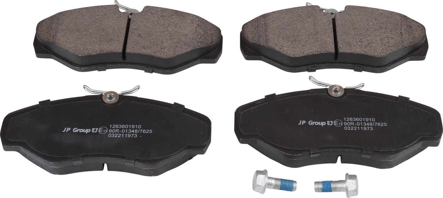 Тормозные колодки JP Group. Артикул 1263601910