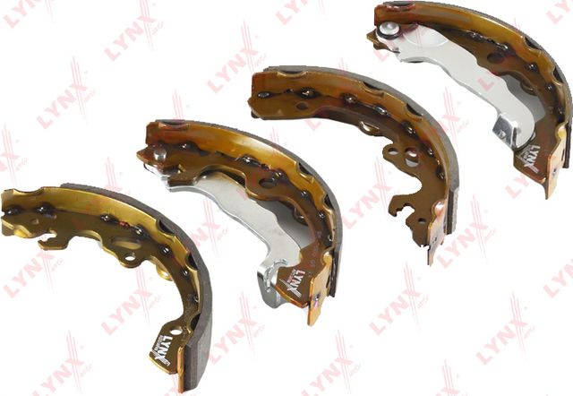 Тормозные колодки LYNXauto. Артикул BS-3000
