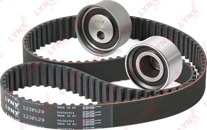 Ремень ГРМ с роликами (комплект) LYNXauto. Артикул PK-1145