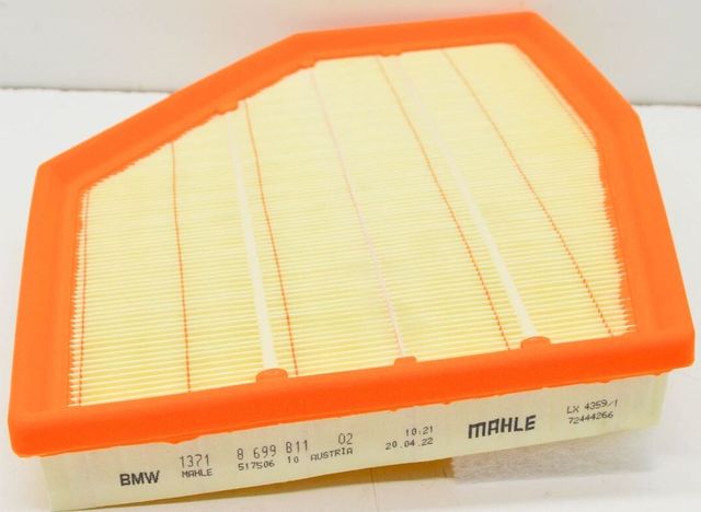 Воздушный фильтр BMW. Артикул 13718699811