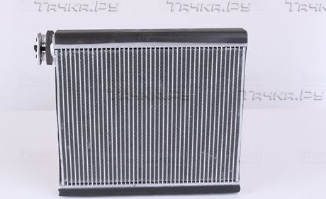 Испаритель кондиционера Nissens. Артикул 92365
