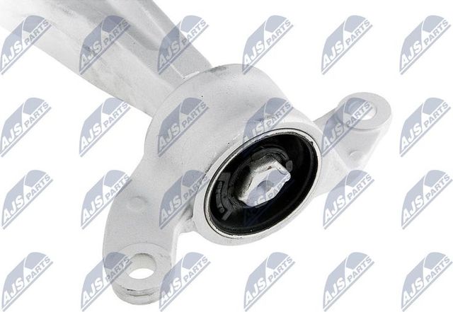 Поперечный рычаг передней подвески NTY. Артикул ZWD-HD-055