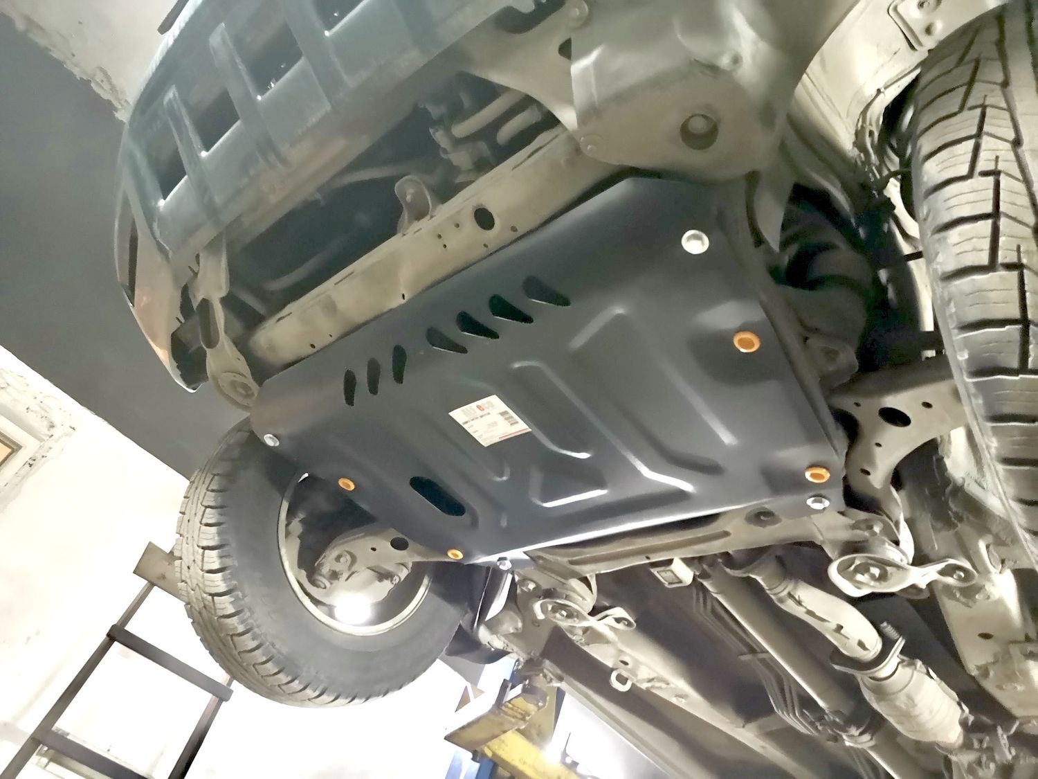 Защита Alfeco для картера Lexus RX 300, 330, 350, 400 II 2003-2008. Артикул ALF.12.03