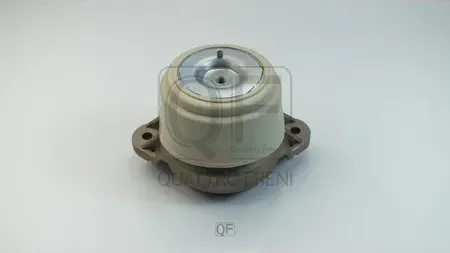 ОПОРА ДВИГАТЕЛЯ (Quattro Freni). Артикул QF00A00637