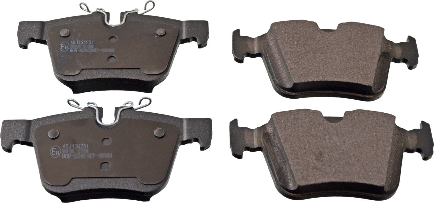 Тормозные колодки Blue Print. Артикул ADJ134251