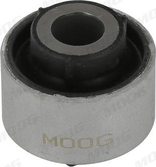 Сайлентблок переднего рычага подвески MOOG. Артикул RE-SB-8332