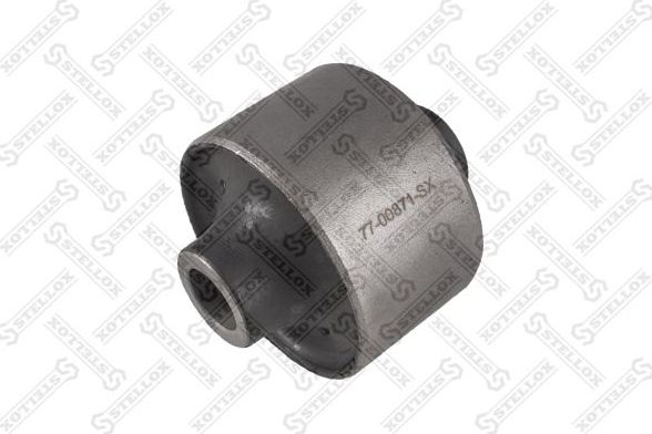 Сайлентблок переднего рычага подвески Stellox. Артикул 77-00871-SX