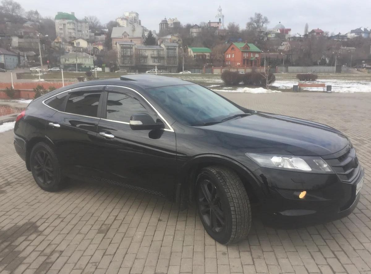 Дефлекторы Cobra Tuning для окон Honda Crosstour 2011-2026. Артикул H12812