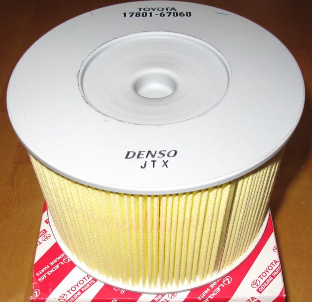 Воздушный фильтр Toyota. Артикул 1780167060