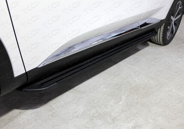 Пороги алюминиевые ТСС Slim Line Black 1720 мм для Haval F7 (1,5 л, 4WD) 2019-2022. Артикул HAVF719-35B