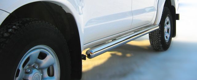 Защита порогов RusStal труба d76 (вариант 3) для Mitsubishi L200 IV 2010-2015. Артикул MLT-0011253