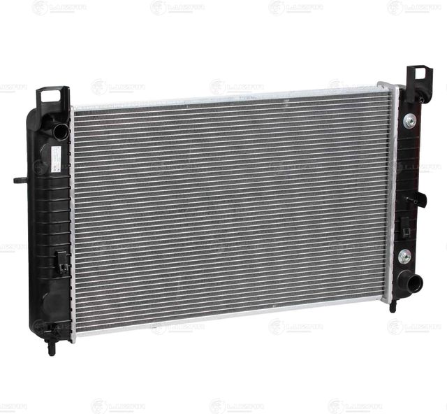 Радиатор охлаждения двигателя Luzar для Chevrolet Tahoe III 2007-2013. Артикул LRc 0525