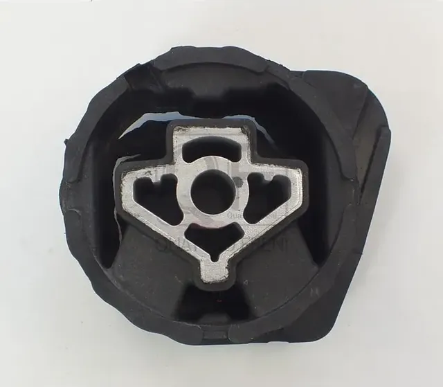 ОПОРА КПП (Quattro Freni). Артикул QF00A00750