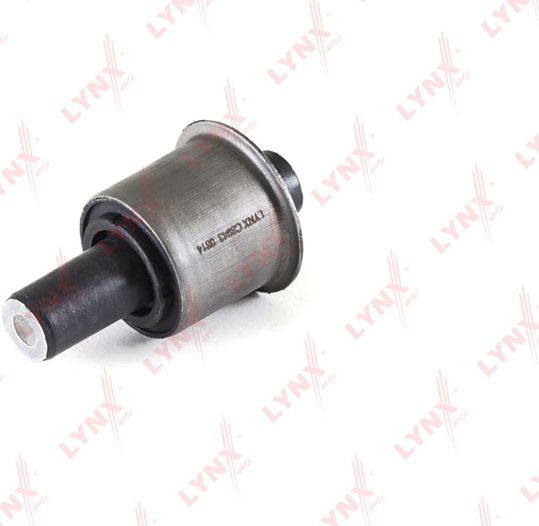 Сайлентблок переднего рычага подвески LYNXauto. Артикул C8943