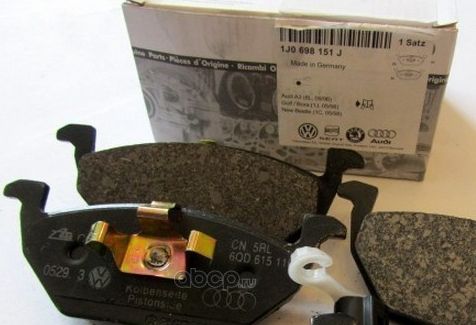 Тормозные колодки VAG передние для Audi A2 2000-2005. Артикул 1J0698151J