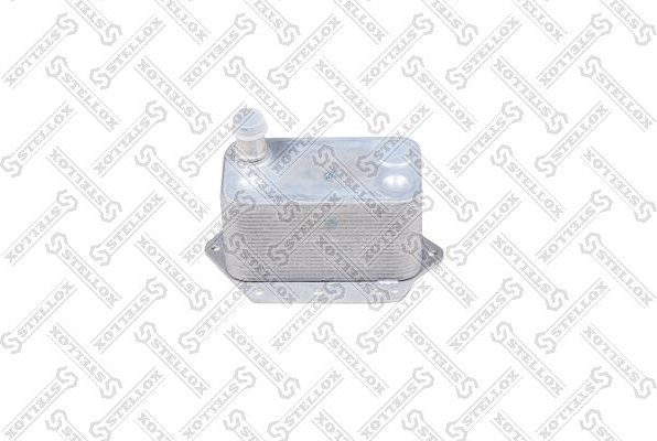 Радиатор масляный (маслоохладитель) для двигателя Stellox. Артикул 10-73023-SX