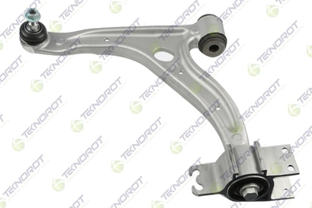 Поперечный рычаг передней подвески Teknorot. Артикул M-939