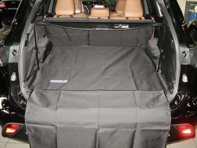 Защитный чехол AUTOSMSTUDIO "Maxi" в багажник автомобиля для Toyota Highlander IV XU70 (7 мест) 04.2019-2026, серый. Артикул TP-THLN70-MAXI-GR