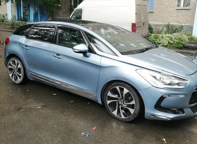 Дефлекторы Cobra Tuning для окон Citroen DS5 хэтчбек 2011-2015. Артикул C41611