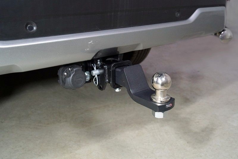 Фаркоп ТСС оцинкованный под американский квадрат для Subaru Outback VI 2019-2026 (нерж. шар). Артикул TCU00291N