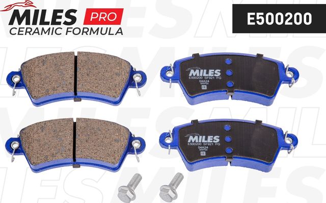 Тормозные колодки Miles (Керамика). Артикул E500200