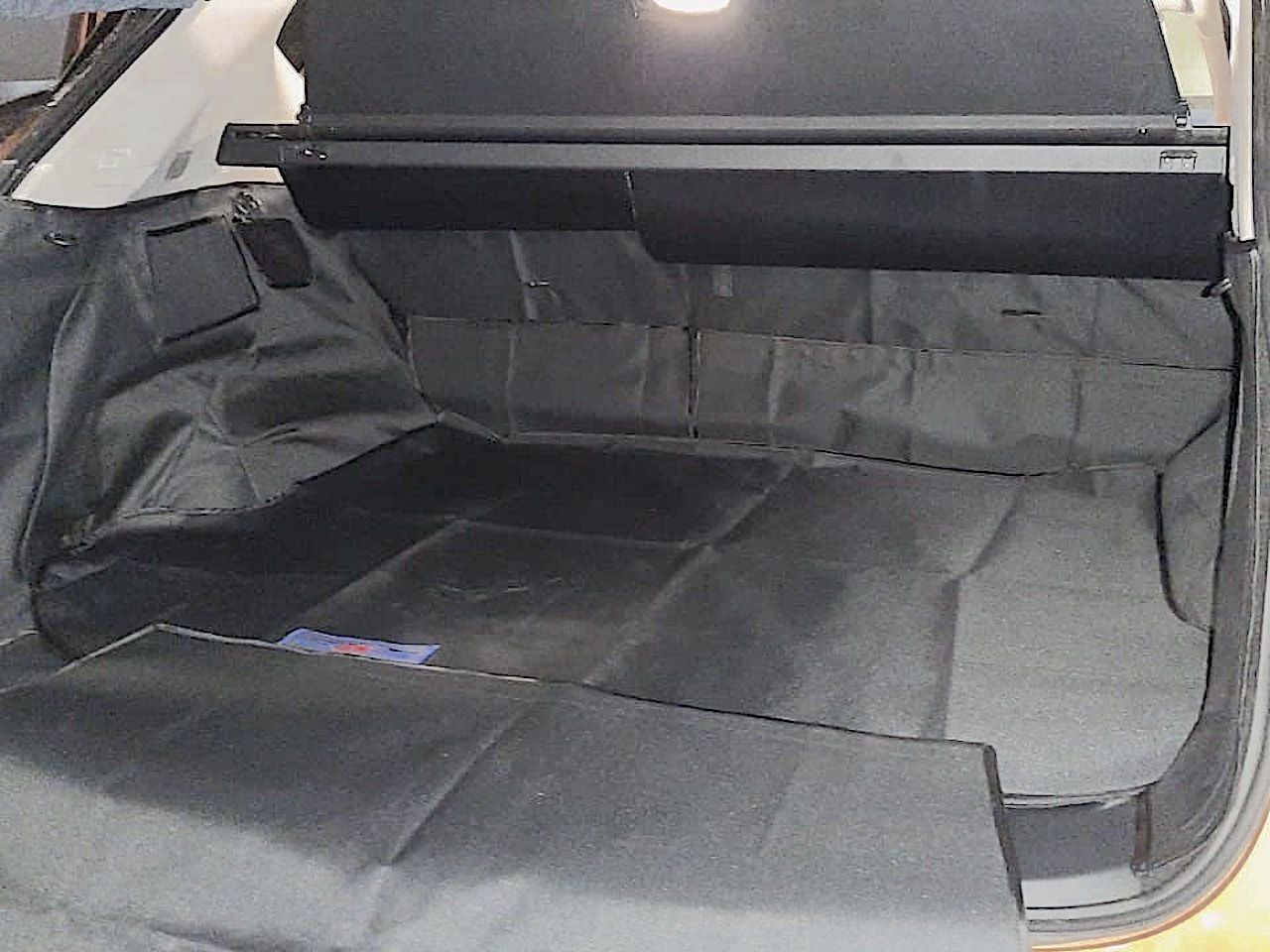 Защитный чехол AUTOSMSTUDIO "Maxi" в багажник автомобиля для Nissan Murano Z52 2016-2026, черный. Артикул TP-MURZ52-MAXI-BL