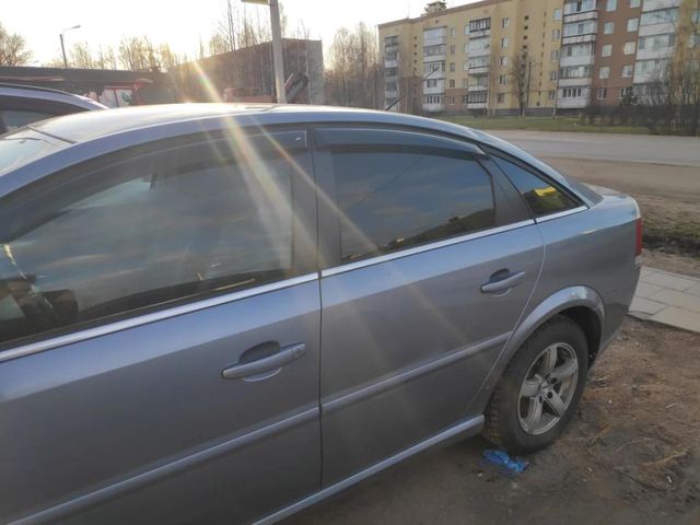 Дефлекторы Cobra Tuning для окон Opel Vectra C хэтчбек 2002-2008. Артикул O13102
