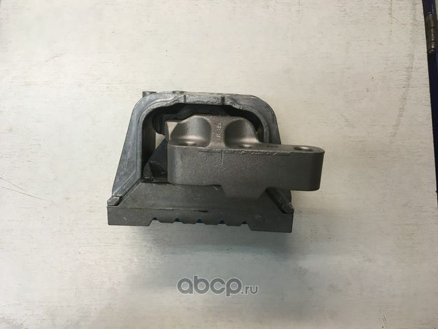 Подвеска, двигатель VAG для Volkswagen Golf VI 2007-2013. Артикул 1K0199262P