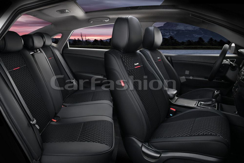 Чехлы универсальные каркасные CarFashion 5D Badge Plus на сидения авто, цвет Красный/Черный. Артикул 27038