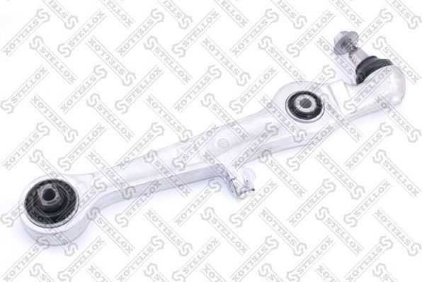 Поперечный рычаг передней подвески Stellox. Артикул 54-02710-SX