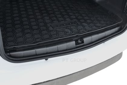 Накладка PT Group в проём багажника (ABS) для Nissan Terrano D10 2014-2024. Артикул 07010402