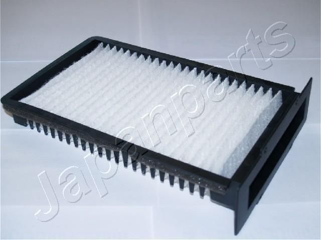 Салонный фильтр Japanparts. Артикул FAA-LR6
