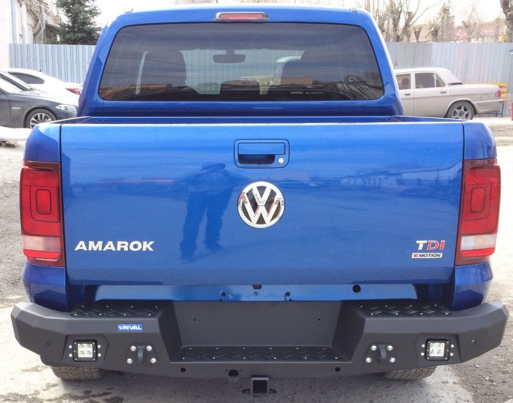 Бампер силовой Rival задний (черный, с ПТФ) для Volkswagen Amarok (V-2,0 TDI) 2010-2016/(V-2,0 TDI; 3,0 TDI) 2016-2026. Артикул D.5801.1