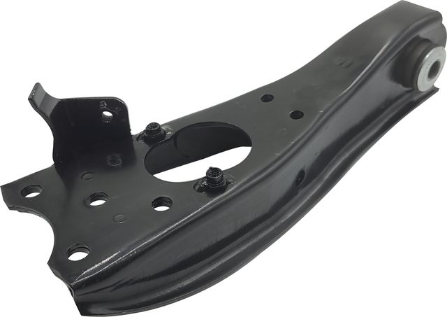 Поперечный рычаг задней подвески CTR левый для Toyota Ipsum II (M20) 2001-2005. Артикул CQT-32L