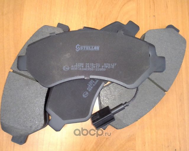 Тормозные колодки Stellox. Артикул 1286 001B-SX