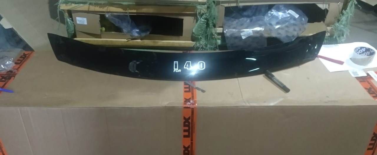 Дефлектор Vip-Tuning для капота Hyundai i40 2012-2019 короткий. Артикул HYD81