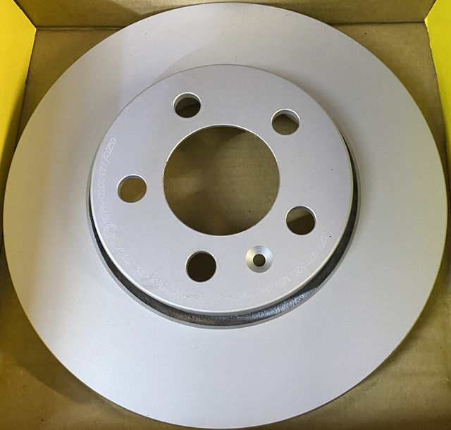 Тормозной диск Textar Pro+ передний для Audi A2 2000-2005. Артикул 92082205