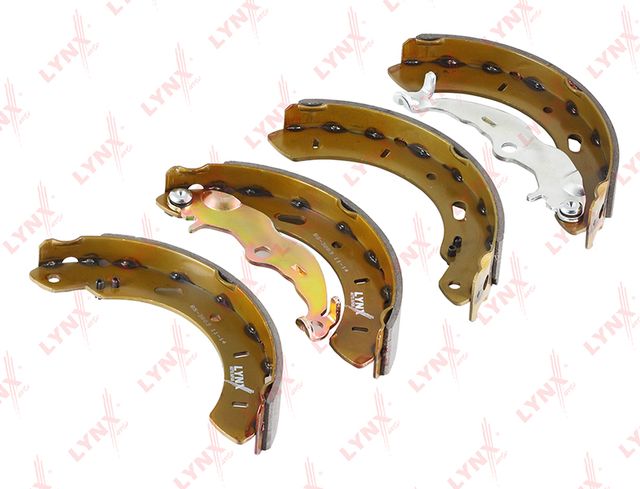 Тормозные колодки LYNXauto. Артикул BS-3003
