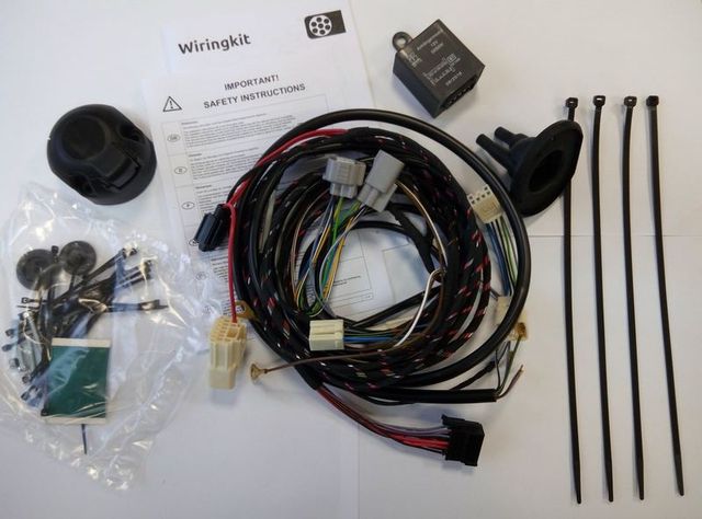 Штатная электрика фаркопа Brink (Thule) (полный комплект) 7-полюсная для Subaru Forester IV 2013-2018. Артикул 750231