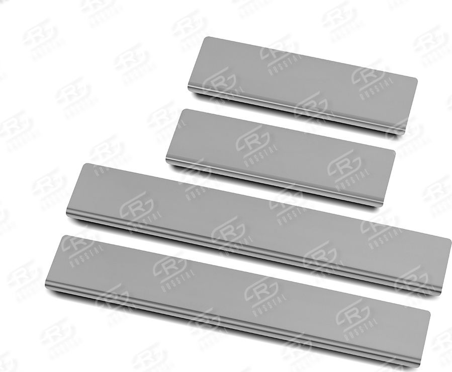 Накладки RusStal на пороги (лист нерж. шлифованный) для Renault Kaptur I 2016-2026. Артикул RNKP16-02